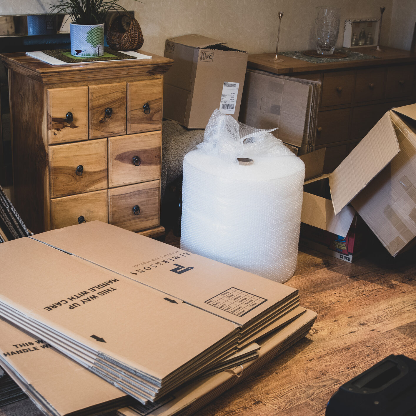 dreamstime_m_206691133 Home Clearance